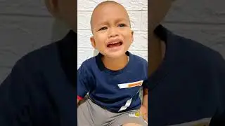 BOCIL NANGIS MINTA. NENEN 