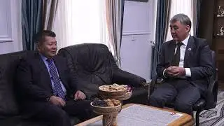 БЕЛГИЛҮҮ ДИПЛОМАТ АЛИКБЕК ЖЕКШЕНКУЛОВ ОШМУДА БОЛДУ