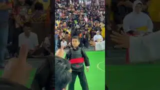 belajar dari waktu kecil bagaikan mengukir di atas batu, pesilat cilik penuh semangat 💪 #viralshorts