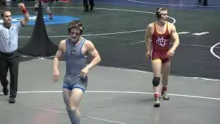 COLLEGE WRESTLERS