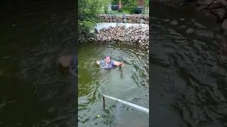 ЯЖЕМАТЬ упала в пруд с пираньями..😱🫣🐟