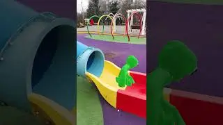 Горка пожиратель и радужные друзья