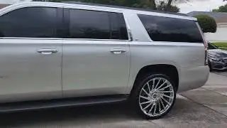 Suburban 26x10  Xcess 02 Chrome Wheels sitting on 295/30/26 Lexani tires