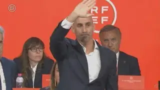 Luis Rubiales renuncia ao cargo de presidente da Federação Espanhola de Futebol | AFP