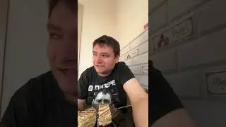 Руслан Гительман и Катюша Гительман взяли тортиков в Магазине Малинники