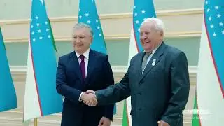 Президент Шавкат Мирзиёев. Мустакиллик куни блан барчани табриклади.