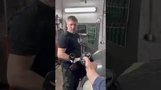Ниссан Х-Трейл (Nissan X-Trail). Устранение вибрации на холостом ходу. Замена опор двигателя.