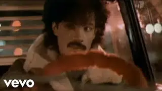 Daryl Hall & John Oates - Possession Obsession (Official Video)