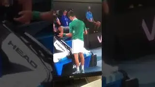 Djokovic smash the racket 조코비치 라켓 부수기