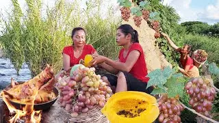 Pick wild grape fruit on the mountain wall, Skills catching with Survival skills Anywhere girls