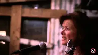 Sylvie Simmons - Sisters of Mercy (Live on PressureDrop.tv)