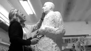 Sculpter en taille directe une statue en pierre