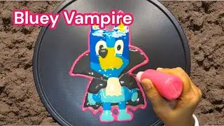Bluey Vampire Pancake Art - Bluey, Vampire, Halloween, Pancake@rainbowpancakeart