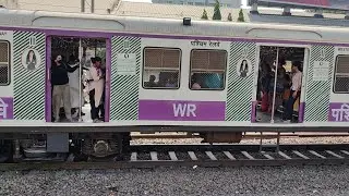 Mumbai se Local or Local se Mumbai Chalta hai 🙂‍↕️#localtrain #mumbailocaltrain #railshorts #andheri