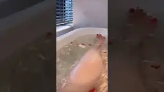 Neysa Alina Mandi Bathub 