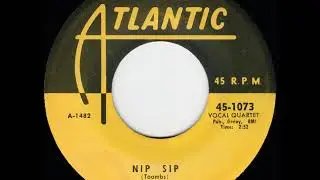 Nip Sip  -  Clovers