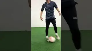 Простые финты для футбола 🔥 #footballfreestyle #shorts #soccer #футбол