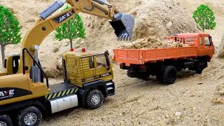 Сборник забавных видео с игрушечными экскаватор трактор полицейские машинки