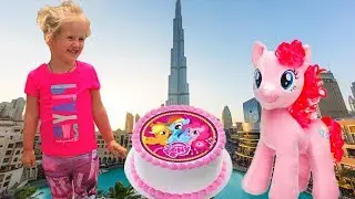 🎂 Sofi's 3rd Birthday in Dubai Pinkie Pie toy Build A Bear Workshop