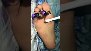 玩表姐睡着的脚 my sister's sleeping feet 
