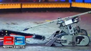 THIS BOT PLAYED A DANGEROUS GAME | GHOST RAPTOR vs WHYACHI | BattleBots