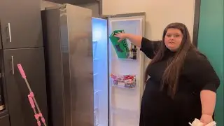 this whole vlog is about food.