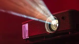5 Best PORTABLE PROJECTORS 2021