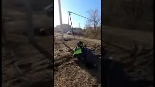 18+ ПОЛИЦЕЙСКИЕ  убили человека за отказ сесть в патрульный автомобиль?
