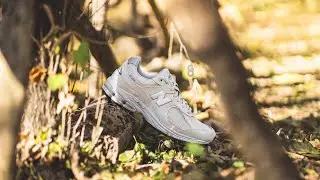 New Balance 2002R 