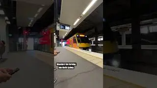 Waratah A Set Arriving Into North Sydney #shorts #sydneytrains