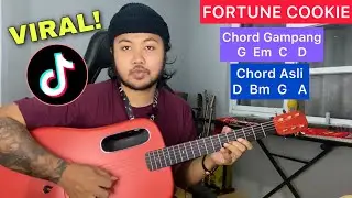 VIRAL TIKTOK ISINYA CEWEK CANTIK! Chord Gampang Dan Asli (Fortune Cookie -JKT 48) Tutorial Gitar