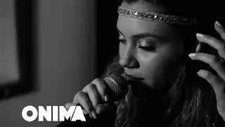 Beyoncé - Halo (Diona Fona Acoustic Cover)