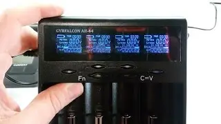 Универсальное зарядное устройство ENOVA GYRFALCONn All-44