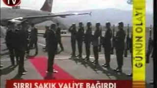 Sırrı Sakık valiye bağırdı