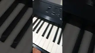 ENSONIQ KT76. COMENTA AÍ