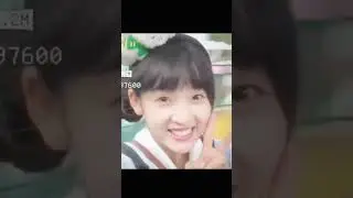Cute highschool girl pursuing her crush💗💗 