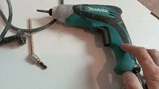 Ударный шуруповерт  TDO100 MAKITA .