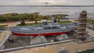 Мемориал волжским речникам - Пожарный пароход «Гаситель» 