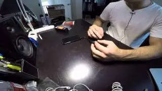 How to connect external mic/headset to an iphone