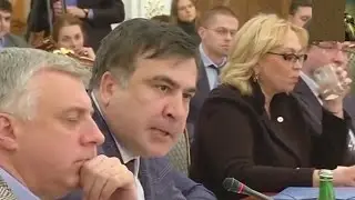 Выложенное видео, как Саакашвили оскорбил Авакова, назвав его вором, а Аваков бросил в Мишико стакан
