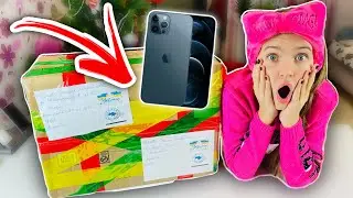 ПОТЕРЯННЫЕ НОВОГОДНИЕ ПОСЫЛКИ 2021 / НАШЛИ ТРИ iPhone 12 😱 / 👉НАША МАША