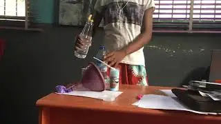 Baking soda and vinegar experiment