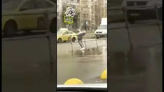 Пассажир просто ждал вертолет а не авто 🚁🙈🚘