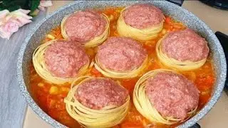 Ужин на скорую руку, такое Вы ещё не пробовали! Макаронные гнезда с фаршем на сковороде!