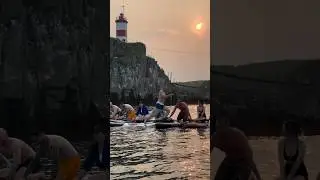 Во Владивостоке наступила самая кайфовая пора😌 Море, сапы, солнце — наслаждаемся каждым моментом