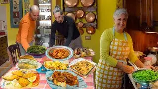 Having lunch with ITALIAN FAMILY - Seafood + Italian Pastry - Italian street food in Salerno, Italy