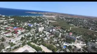 Черноморское Крым панорама поселка с высоты птичьего полета часть 1