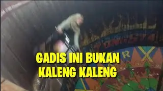 AKSI DEKA GADIS BERJILBAB JOKI TONG SETAN DI PASAR MALAM