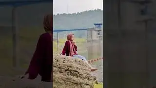 3 Ide Pose Foto Cewek Ukhti Di Atas Batu