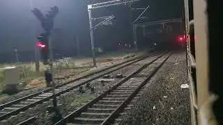 Akola jn arrival,announcement and departure || Azadhind exp #akolajunction #12129 #trainannouncement
